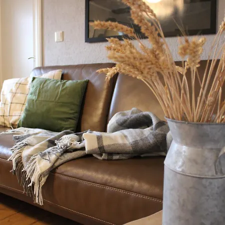 - Sauna, Balkon, Netflix, Parkplatz * Porschdorf