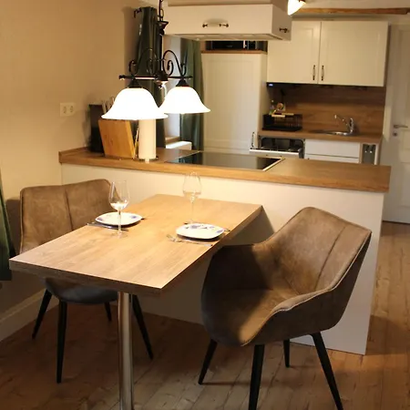 - Sauna, Balkon, Netflix, Parkplatz Apartment
