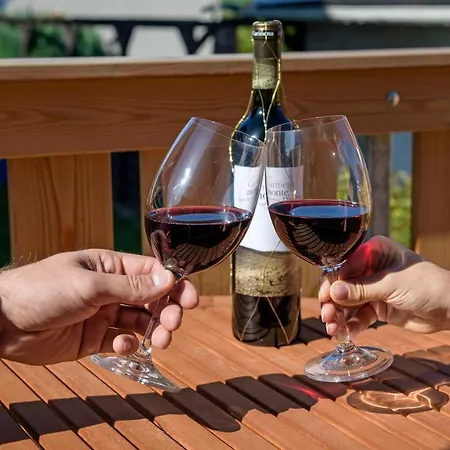 アパート - Sauna, Balkon, Netflix, Parkplatz